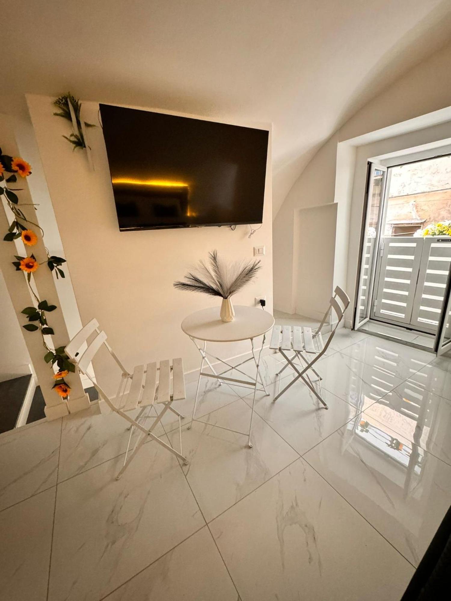 House Luxury Toto
